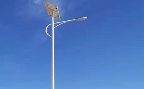 均匀度0.4与0.6差距多大？镜铁区太阳能路灯配光指南